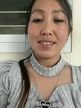 Huong-Ly online show from 01.19.26