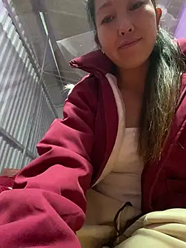 Huong-Ly online show from 02.01.26