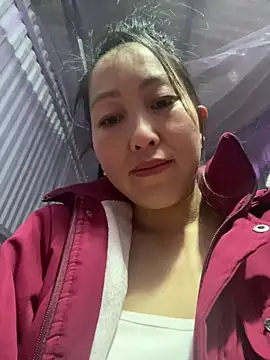 Huong-Ly online show from 02.03.26