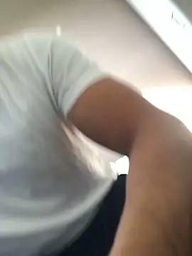 Snapshot of lewis91 chatting on 09.27.25 lewis91 online show from 09.27.25