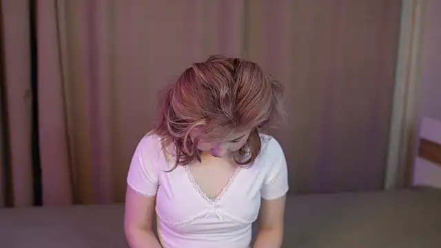 Stella Vanila online show from 10.12.25