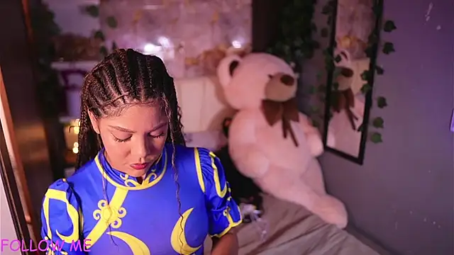 hannachris- online show from 04.15.26