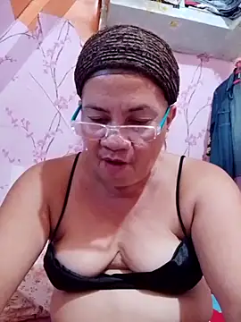 vickyhot1966 online show from 03.05.26