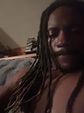 Snapshot of Oochiewallie chatting on 02.18.26 Oochiewallie online show from 02.18.26