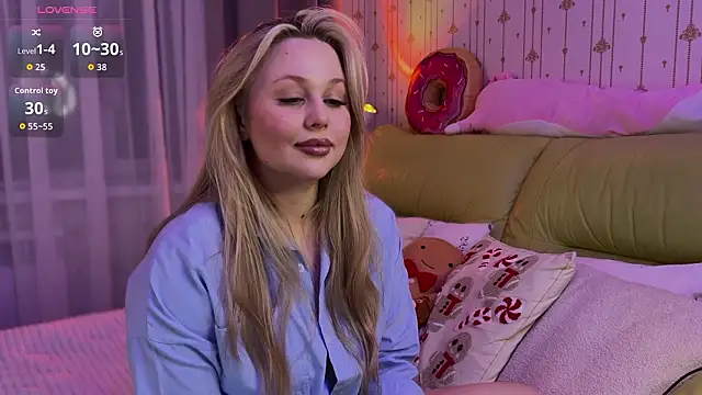 Estella Elwood online show from 01.19.26