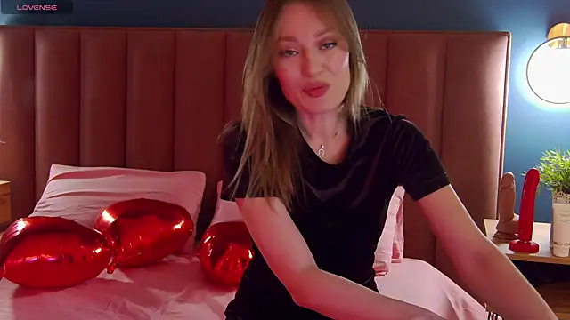 EvelynPoole online show from 02.19.26