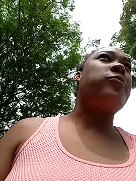 Snapshot of dahian_charlote02 chatting on 02.06.26 dahian charlote02 online show from 02.06.26