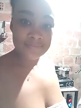 Snapshot of dahian_charlote02 chatting on 02.08.26 dahian charlote02 online show from 02.08.26