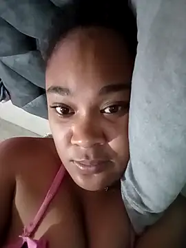 Snapshot of dahian_charlote02 chatting on 02.20.26 dahian charlote02 online show from 02.20.26