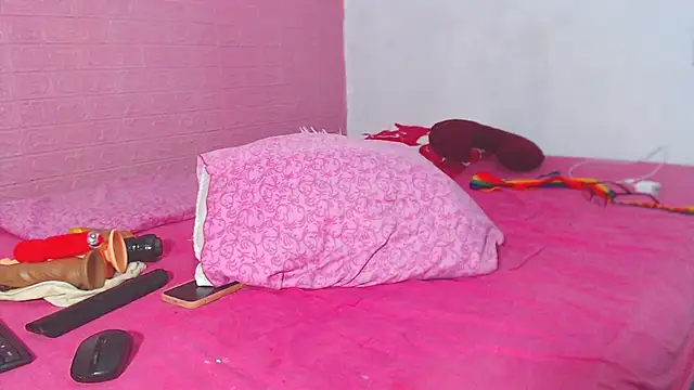 Snapshot of Ashley_thomas18 chatting on 02.14.26 Ashley thomas18 online show from 02.14.26