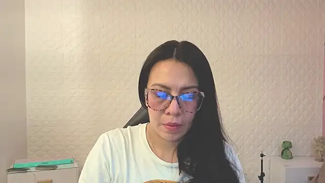 Snapshot of Eva_mermaid chatting on 05.12.26 Eva mermaid online show from 05.12.26