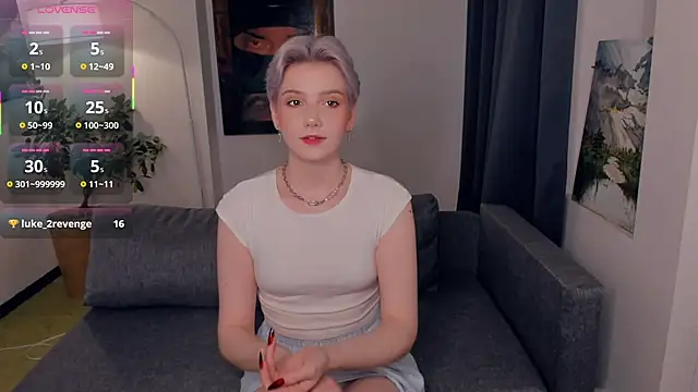 OdelynaAsp online show from 10.12.25