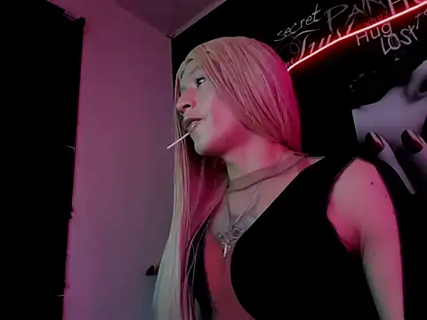 Snapshot of Megam_ chatting on 10.01.25 Megam  online show from 10.01.25