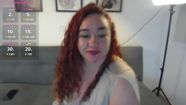 Snapshot of Paris_boobsbbw chatting on 10.11.25 Paris boobsbbw online show from 10.11.25