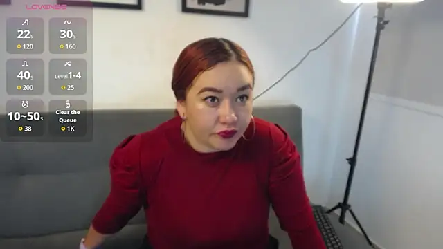 Snapshot of Paris_boobsbbw chatting on 10.12.25 Paris boobsbbw online show from 10.12.25