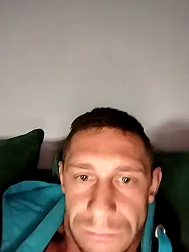 Snapshot of Dawidwi493_ chatting on 10.08.25 Dawidwi493  online show from 10.08.25