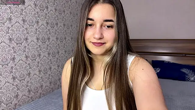 MaydaFarran online show from 10.10.25