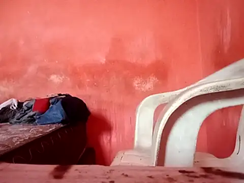 Hay-Viene-El-Huyy online show from 12.02.25