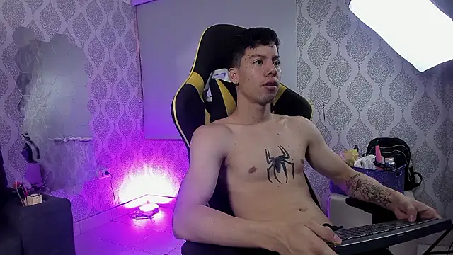 Twink sensationx online show from 02.18.26