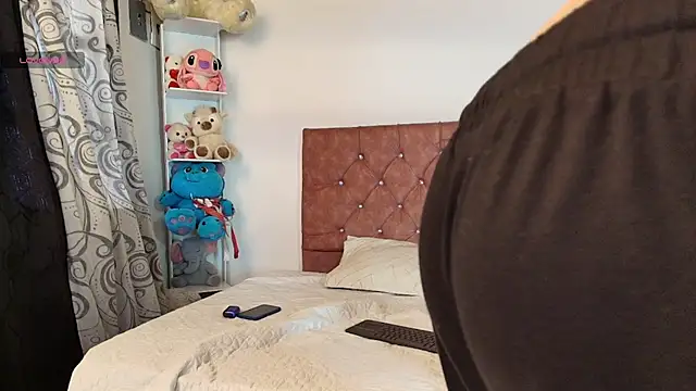 Snapshot of azul_honey chatting on 07.08.26 azul honey online show from 07.08.26