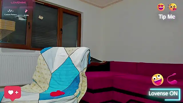 Snapshot of MiaKiittyy chatting on 01.31.26 MiaKiittyy online show from 01.31.26