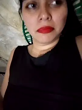 Snapshot of yesi-nursehot chatting on 11.12.25 yesi-nursehot online show from 11.12.25