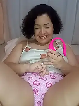 Silkenfeet21 online show from 04.14.26