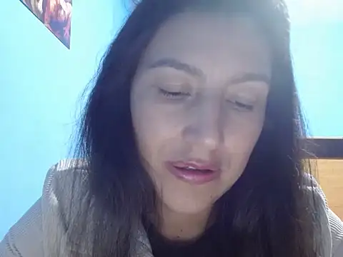 SarahFriendly online show from 04.23.26