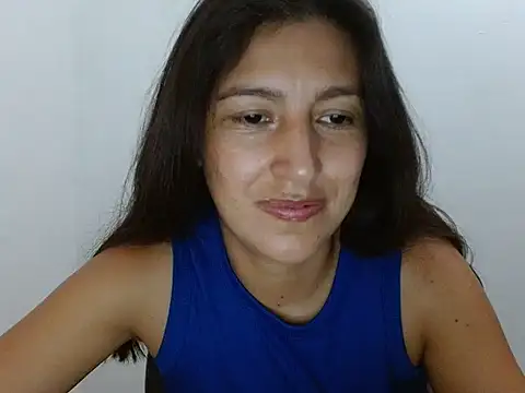 Snapshot of SarahFriendly chatting on 05.19.26 SarahFriendly online show from 05.19.26