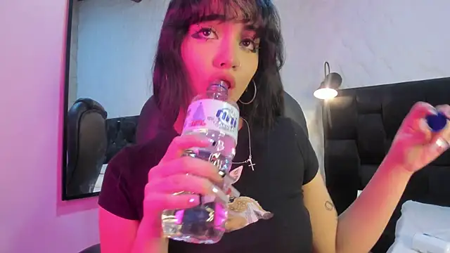 Darky Doll online show from 12.18.25