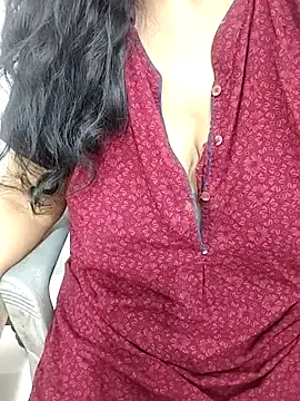 Snapshot of tami_lavanya chatting on 02.03.26 tami lavanya online show from 02.03.26