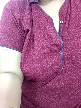 Snapshot of tami_lavanya chatting on 03.02.26 tami lavanya online show from 03.02.26