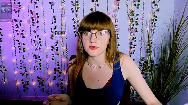 Snapshot of ava_mystic_ chatting on 09.17.25 ava mystic online show from 09.17.25