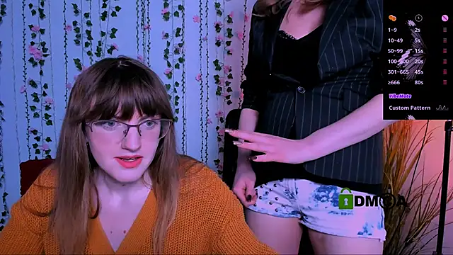 Snapshot of ava_mystic_ chatting on 10.02.25 ava mystic online show from 10.02.25