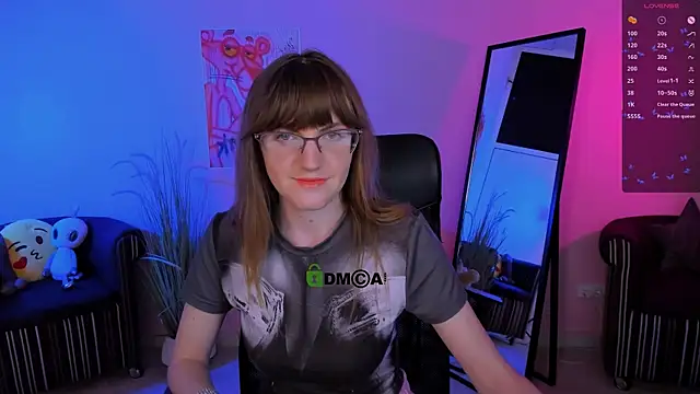 Snapshot of ava_mystic_ chatting on 10.07.25 ava mystic online show from 10.07.25