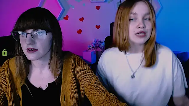 Snapshot of ava_mystic_ chatting on 10.14.25 ava mystic online show from 10.14.25