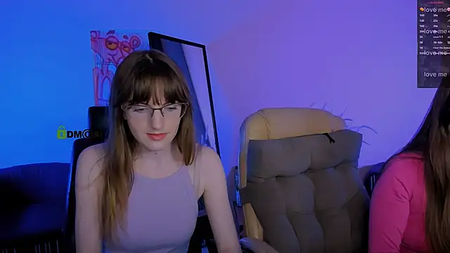 Snapshot of ava_mystic_ chatting on 11.06.25 ava mystic online show from 11.06.25