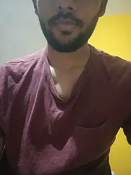 Snapshot of mayur_raaje chatting on 05.27.26 mayur raaje online show from 05.27.26
