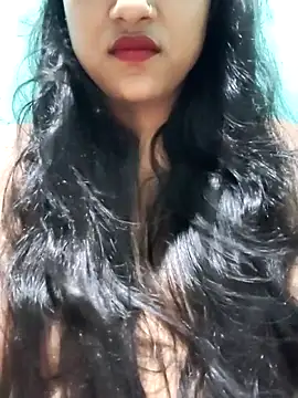 Snapshot of SugarWithSpice chatting on 04.05.26 SugarWithSpice online show from 04.05.26