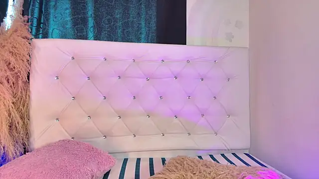 tatixxxvega online show from 04.20.26