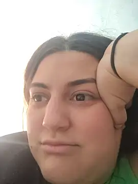 Snapshot of barbielamaravilla11 chatting on 12.21.25 barbielamaravilla11 online show from 12.21.25