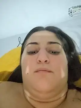 Snapshot of barbielamaravilla11 chatting on 12.22.25 barbielamaravilla11 online show from 12.22.25