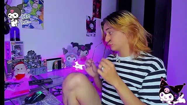 KeitaMoon online show from 11.04.25