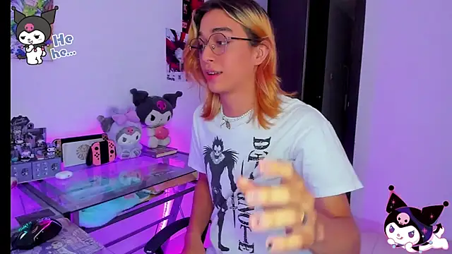 KeitaMoon online show from 11.10.25