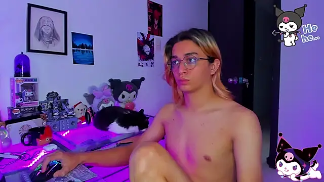 KeitaMoon online show from 12.18.25