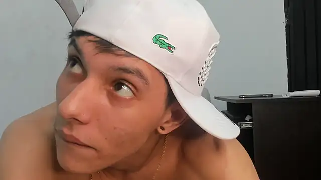 ZafiroAndFlynn online show from 02.24.26