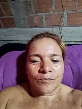 Snapshot of rubi_49 chatting on 09.10.25 rubi 49 online show from 09.10.25