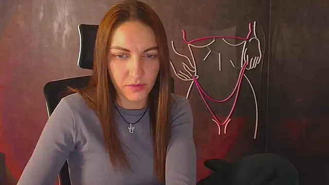 Aurora Loveu online show from 10.04.25