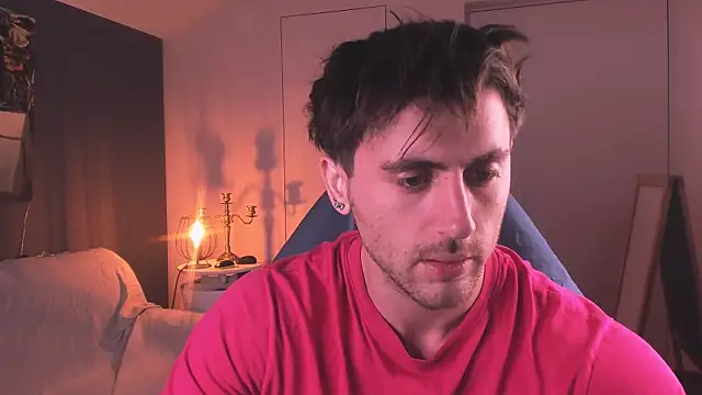 Snapshot of Oscar_Miller_ chatting on 09.20.25 Oscar Miller online show from 09.20.25