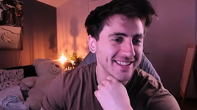 Snapshot of Oscar_Miller_ chatting on 09.26.25 Oscar Miller online show from 09.26.25